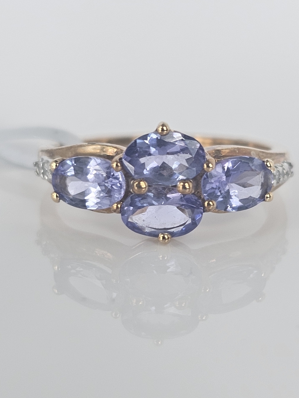 10K Genuine AA Tanzanite & White Zircon Ring Size 7! NEW